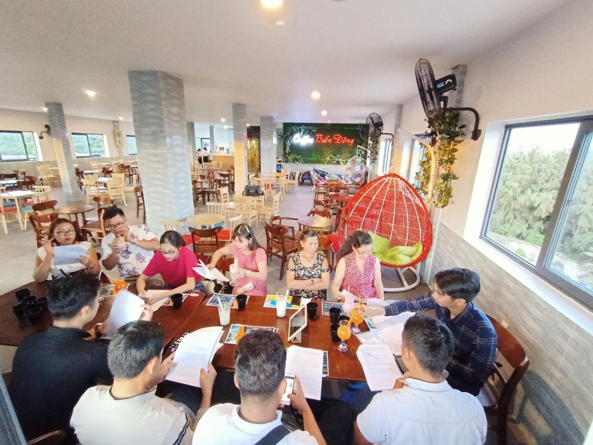 Bien Dong Hotel Dao Phu Quy Cu Lao Thu Esterno foto