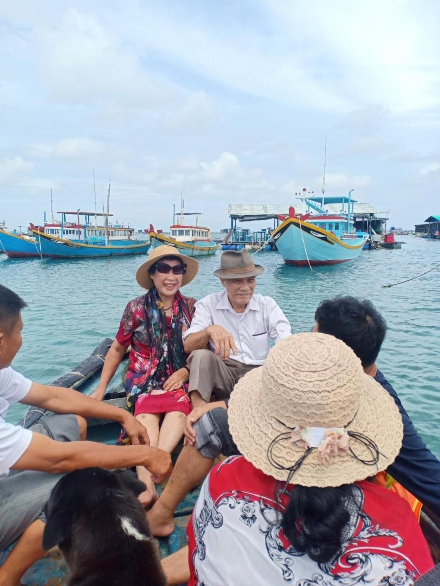 Bien Dong Hotel Dao Phu Quy Cu Lao Thu Esterno foto