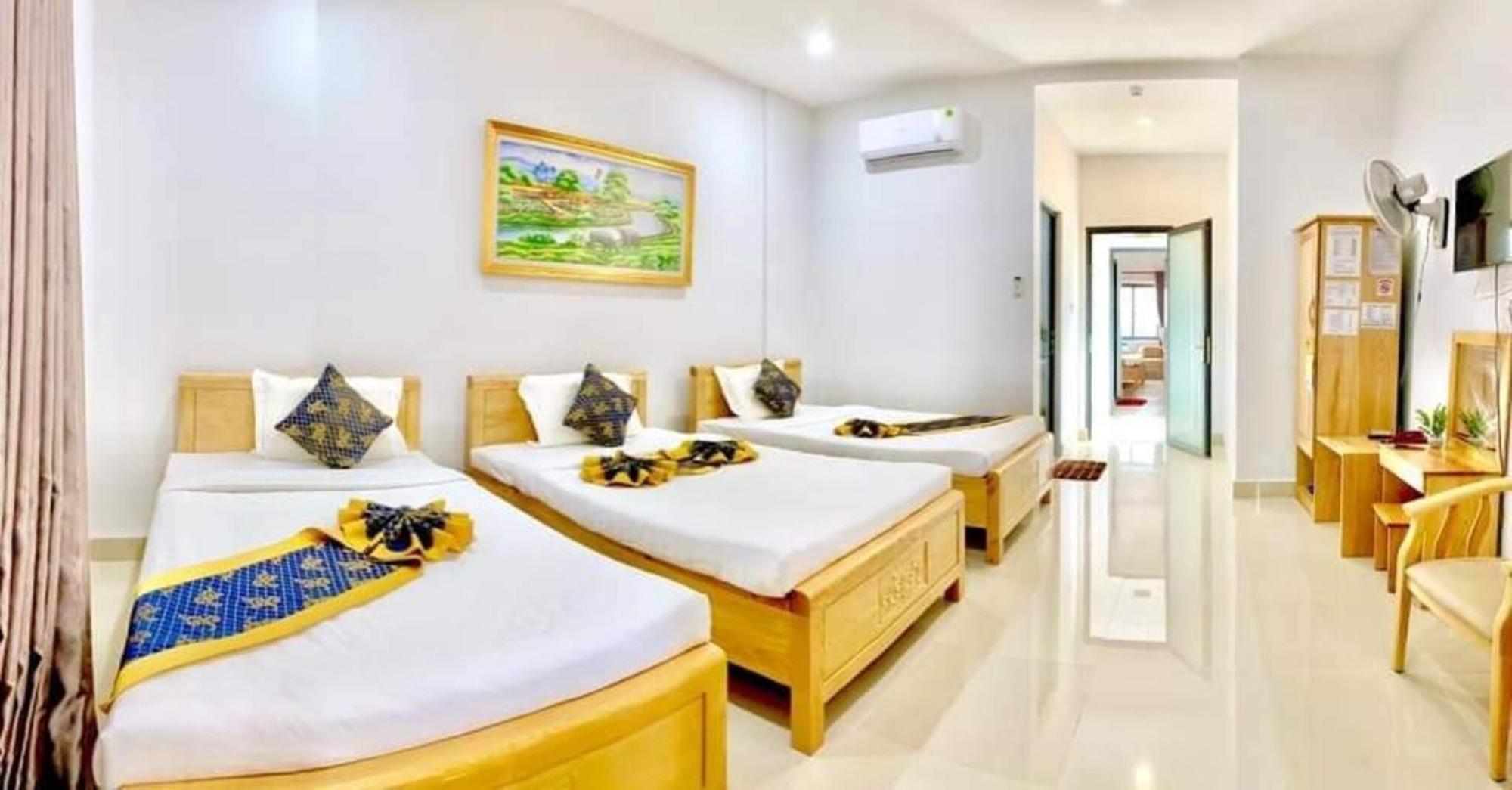 Bien Dong Hotel Dao Phu Quy Cu Lao Thu Esterno foto